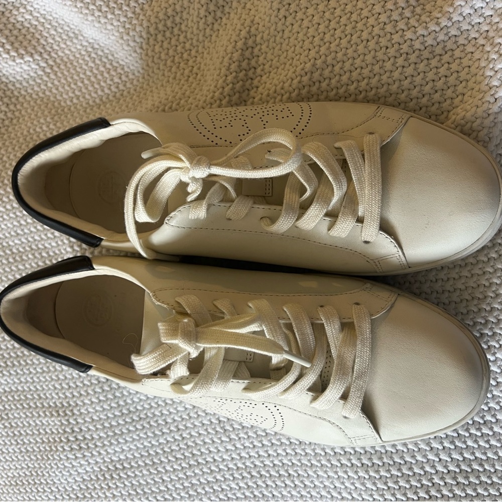 Tory Burch Sneakers 👟 - Picture 4 of 4